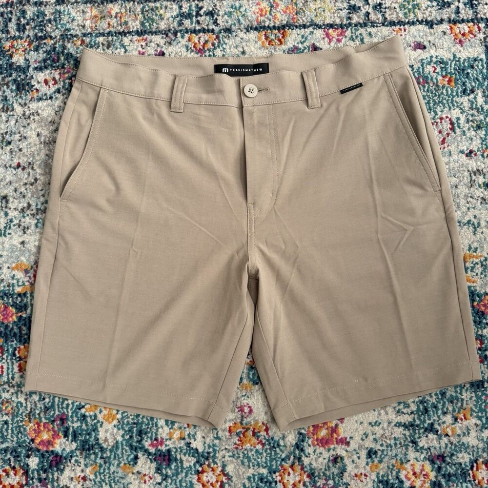 Travis Mathew Tech Chino Hybrid Golf Shorts Men’s Size 34